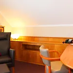 Straubs Schoene Aussicht Otel