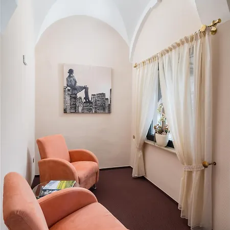 Hotel Straubs Schoene Aussicht 3*