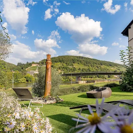 Straubs Schoene Aussicht Klingenberg am Main