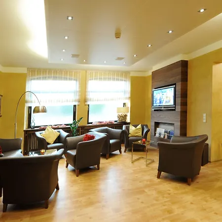 斯特劳布斯美景酒店 3* 科林根堡阿梅因